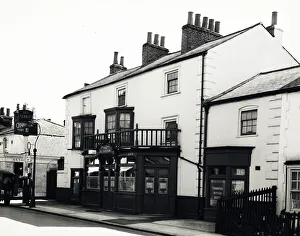 The National Brewery Centre Archives Gallery: Photograph of Albion PH, East Molesey, Surrey
