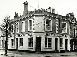 The National Brewery Centre Archives Gallery: Photograph of Aldrington Hotel, Hove, Sussex