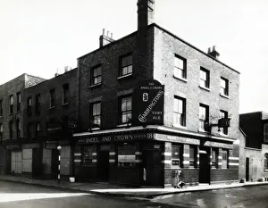 Photograph of Angel & Crown PH, Bethnal Green (Old), London
