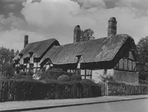 Remained Prints: A photograph of Ann Hathaways Cottage, Shottery, near Stratford-on-Avon