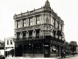 Balham Prints: Photograph of Balham Hotel, Balham, London