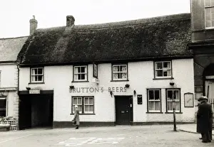 Chard Prints: Photograph of Ball Inn, Chard, Somerset