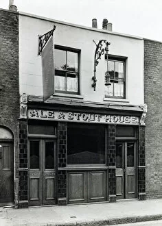 The National Brewery Centre Archives Gallery: Photograph of Barnsbury Arms, Barnsbury, London