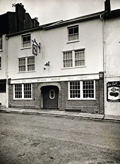 The National Brewery Centre Archives Gallery: Photograph of Black Horse PH, Brighton, Sussex