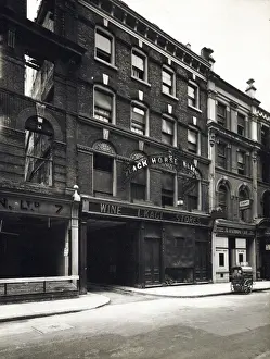Photograph of Black Horse PH, Oxford Street, London