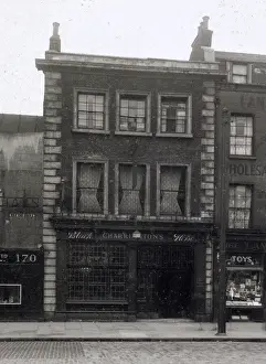 Photograph of Black Horse PH, Stepney, London
