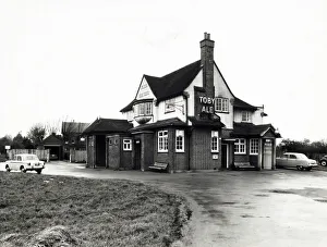 Images Dated 22nd February 2021: Photograph of Blue Anchor PH, Tadworth, Surrey
