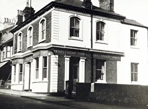 The National Brewery Centre Archives Gallery: Photograph of Bridge Inn, Brighton, Sussex