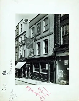 Gravesend Prints: Photograph of Bull PH, Gravesend, Kent