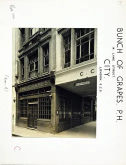 Photograph of Bunch Of Grapes PH, City, London