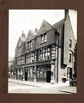 Photograph of Castle PH, Eltham (Old), Greater London