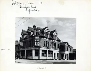 Leytonstone Prints: Photograph of Colegrave Arms, Leytonstone, London