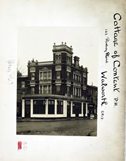 Photograph of Cottage of Content PH, Walworth, London