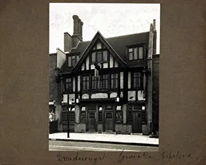 Photograph of Dreadnought PH, Deptford, London