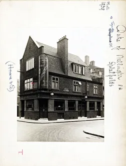Spitalfields Prints: Photograph of Duke Of Wellington PH, Spitalfields, London