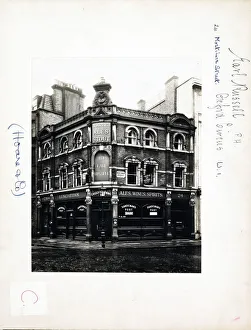 Photograph of Earl Russell PH, Oxford Circus, London