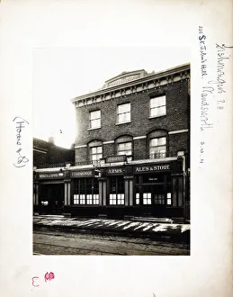 Wandsworth Prints: Photograph of Fishmongers Arms, Wandsworth, London