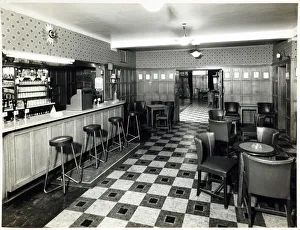 Photograph of Fountain PH, Mile End (New), London