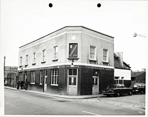 Photograph of Fountain PH, Mitcham, Greater London