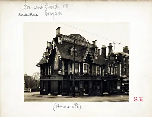 Photograph of Fox & Hounds PH, Croydon, Surrey