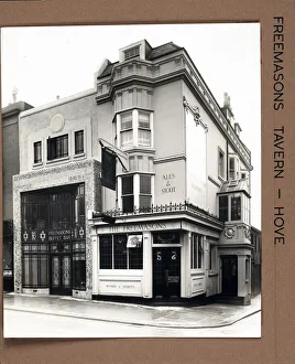 Tavern Prints: Photograph of Freemasons Tavern, Hove, Sussex