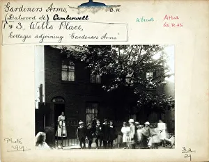 Gardeners Prints: Photograph of Gardeners Arms, Camberwell, London