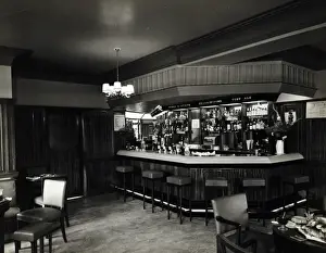 Glastonbury Prints: Photograph of Glastonbury Arms, Glastonbury, Somerset