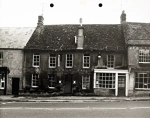 Oxfordshire Prints: Photograph of Golden Ball PH, Burford, Oxfordshire