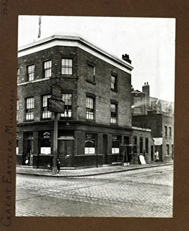 Millwall Prints: Photograph of Great Eastern PH, Millwall, London