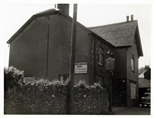 Chard Prints: Photograph of Green Dragon PH, Chard, Somerset