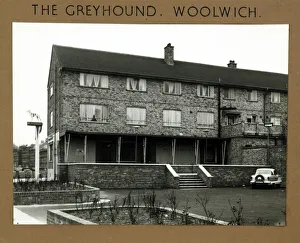 Photograph of Greyhound PH, Woolwich (New), London