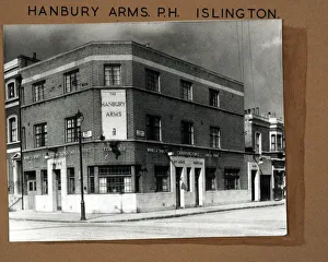 Islington Prints: Photograph of Hanbury Arms, Islington, London
