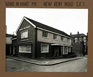 Charrington Prints: Photograph of Hand In Hand PH, New Kent Road (New), London