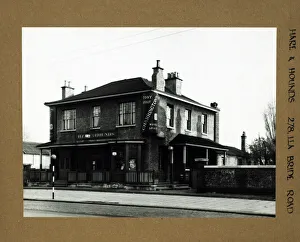 Photograph of Hare & Hounds PH, Lea Bridge, London