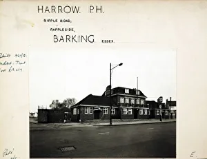 Harrow Prints: Photograph of Harrow PH, Barking, Essex