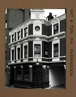 Farringdon Prints: Photograph of Hat & Tun PH, Farringdon, London