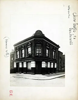 Photograph of Hever Castle PH, Camberwell, London
