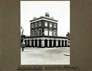 Holloway Prints: Photograph of Holloway Castle PH, Holloway, London