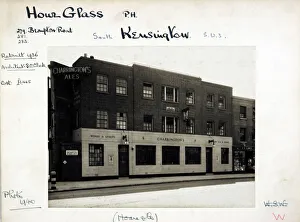 Photograph of Hour Glass PH, Kensington, London