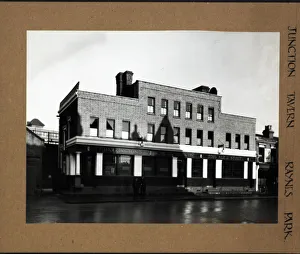 Photograph of Junction Tavern, Raynes Park, London