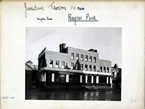 Photograph of Junction Tavern, Raynes Park, London