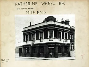 Photograph of Katherine Wheel PH, Mile End, London