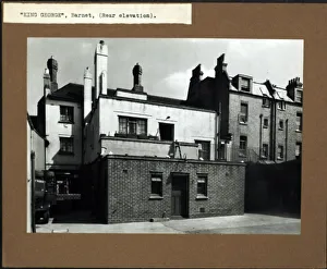 Photograph of King George PH, Barnet, Greater London