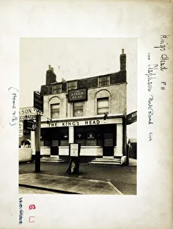 Clapham Prints: Photograph of Kings Head PH, Clapham, London