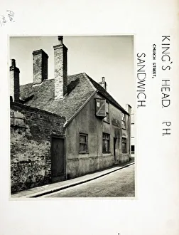 Photograph of Kings Head PH, Sandwich, Kent