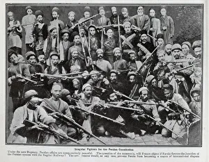 Constitution Prints: Photograph of a large group of armed men