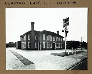 Photograph of Leaping Bar PH, Harrow Weald, Greater London