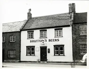 Yeovil Prints: Photograph of Market Street Inn, Yeovil, Somerset