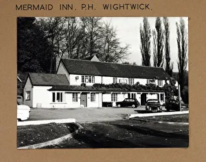 Photograph of Mermaid Inn, Wightwick, Staffordshire