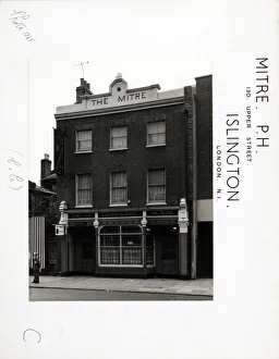 Photograph of Mitre PH, Islington, London